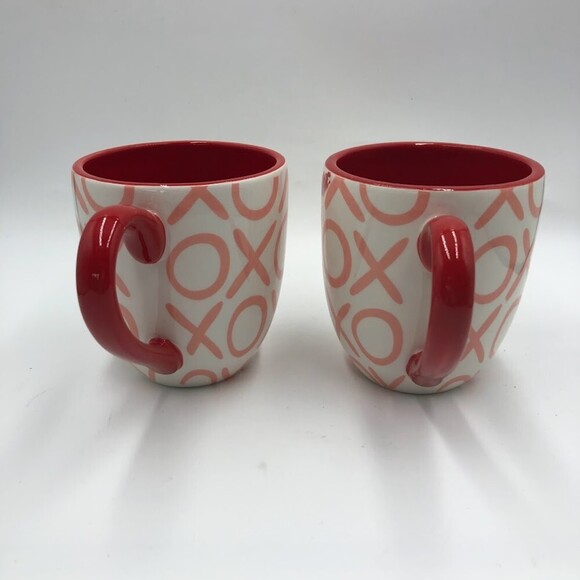 Coton Colors Oversized Ceramic Set of 2 Mugs by Laura Johnson Lipstick XOXO - Picture 6 of 12